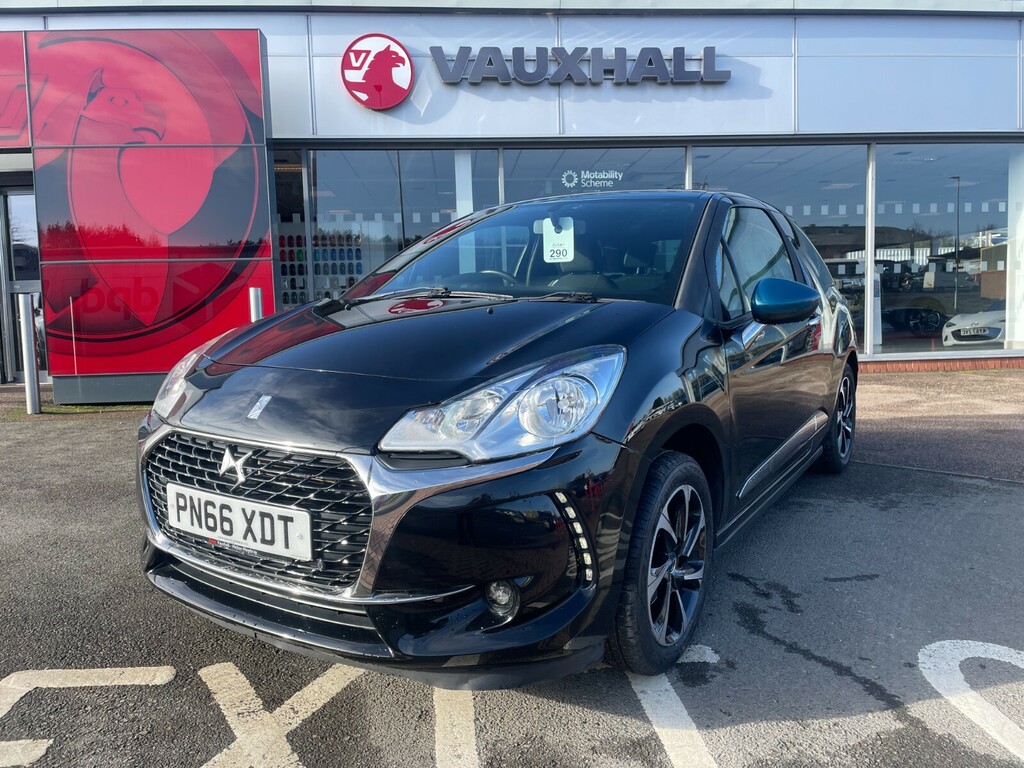 DS DS 3 Elegance 1.2 Puretech 110Ps Black