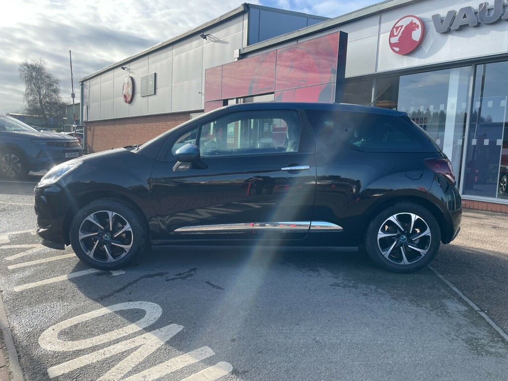 DS DS 3 Elegance 1.2 Puretech 110Ps PN66XDT Black #2