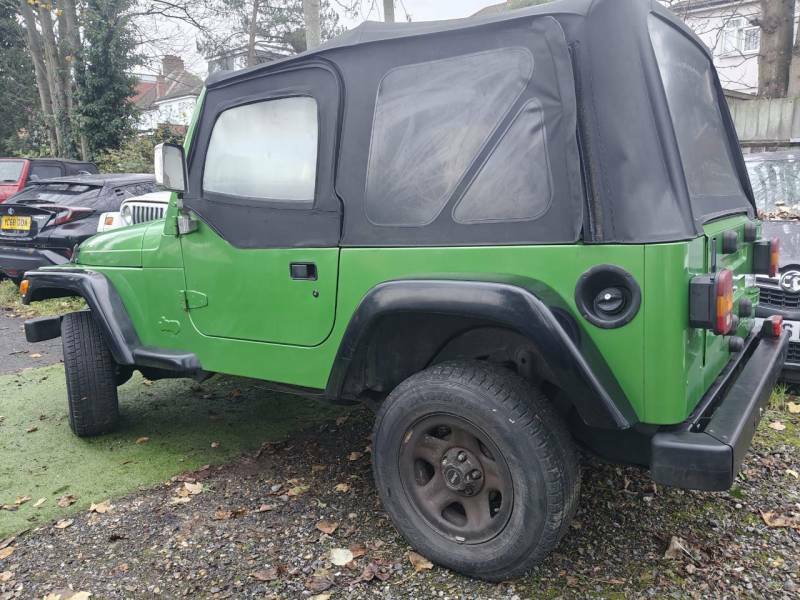 Jeep Wrangler 4.0 Sport Soft Top 4X4 Black #7