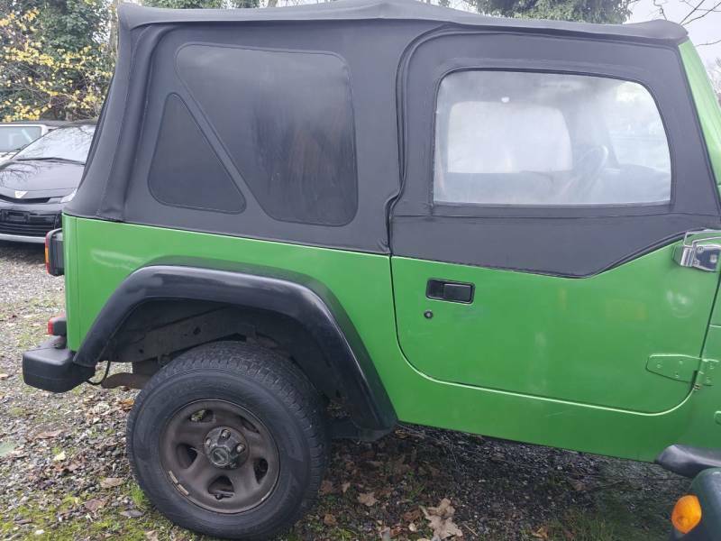 Jeep Wrangler 4.0 Sport Soft Top 4X4 Black #16