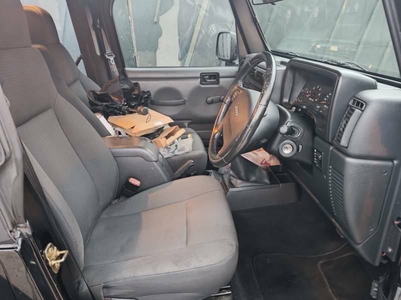 Jeep Wrangler 4.0 Summer Edition Soft Top 4X4 Black #7
