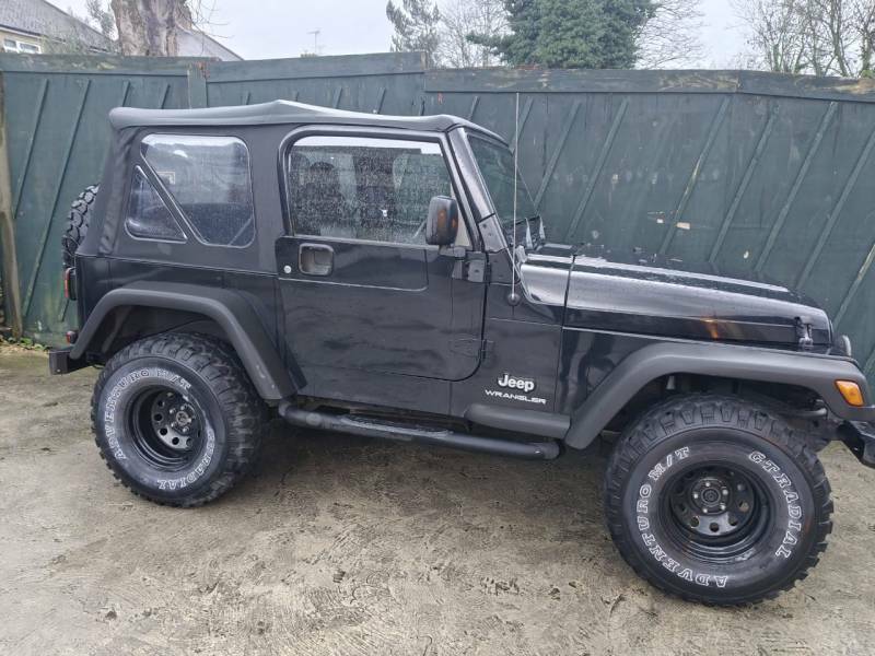 Jeep Wrangler 4.0 Summer Edition Soft Top 4X4 Black #3