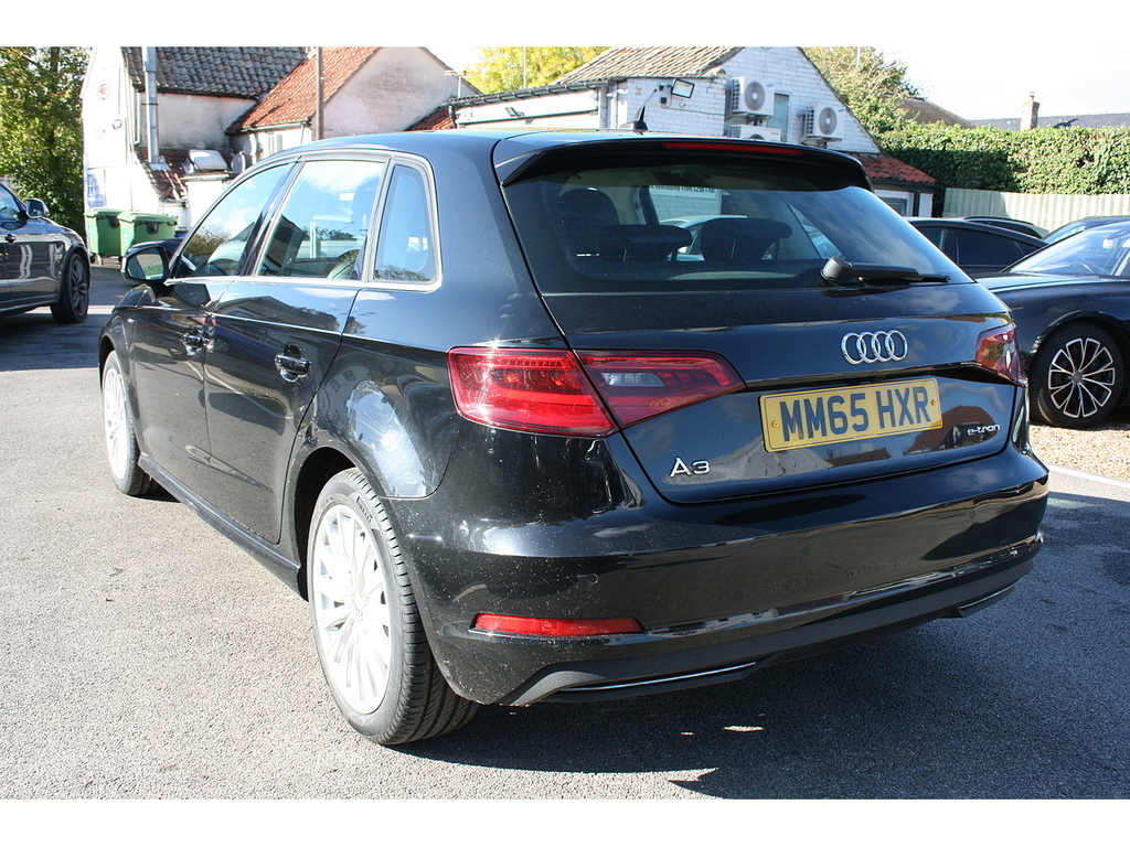 Audi A3 1.4 Tfsi E-tron Sportback U901 Ulez MM65HXR Black #3