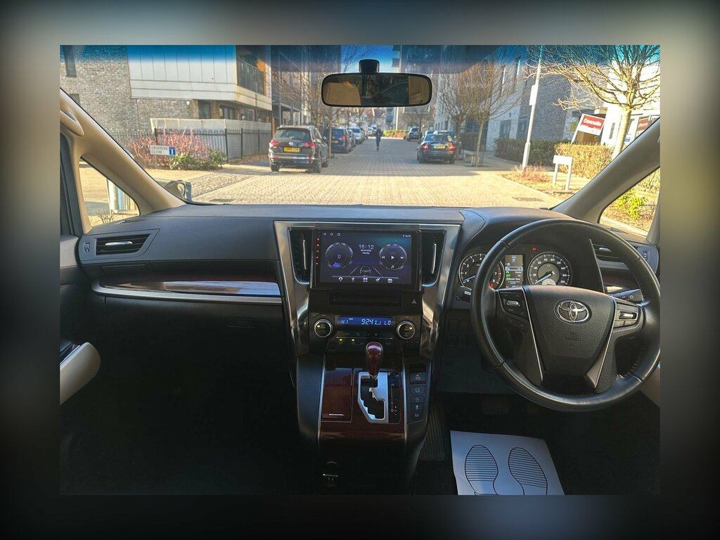 Toyota Vellfire Executive Lounge Awd Hybrid Car VX Bimta 2.4 White #11