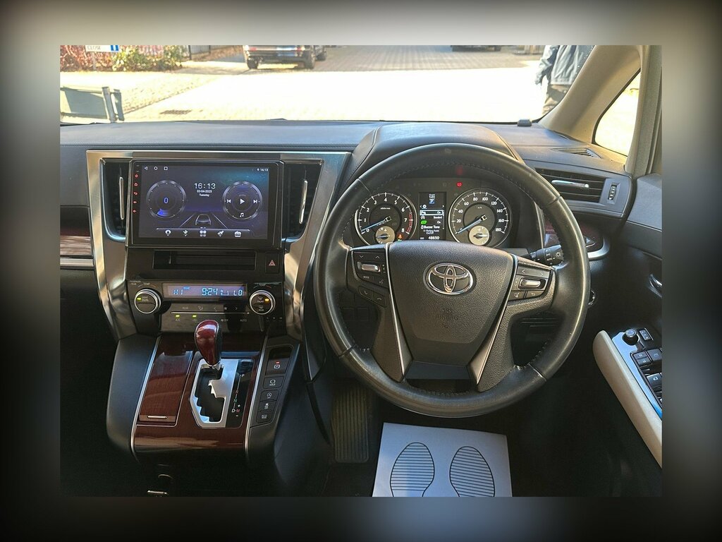 Toyota Vellfire Executive Lounge Awd Hybrid Car VX Bimta 2.4 White #12