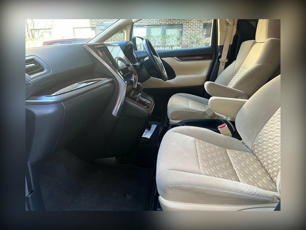 Toyota Vellfire Executive Lounge Awd Hybrid Car VX Bimta 2.4 White #16