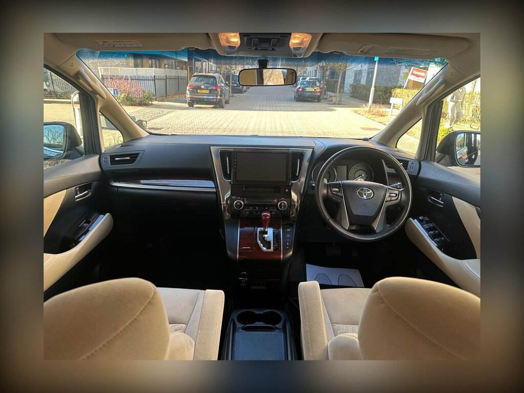 Toyota Vellfire Executive Lounge Awd Hybrid Car VX Bimta 2.4 White #29