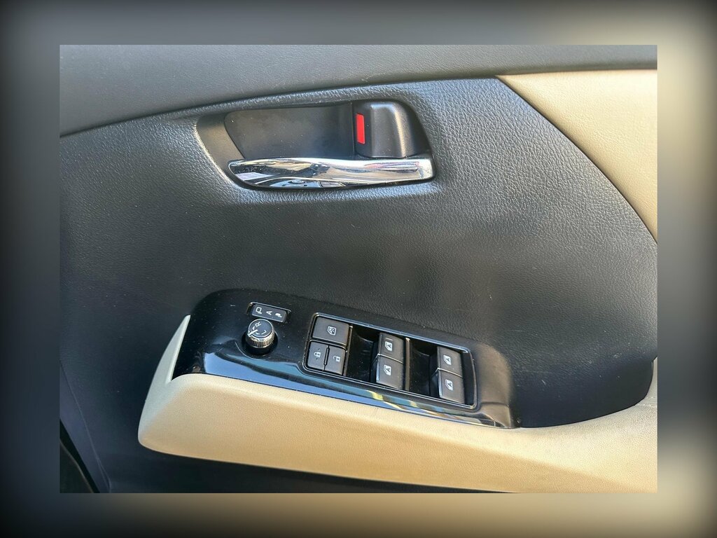 Toyota Vellfire Executive Lounge Awd Hybrid Car VX Bimta 2.4 White #19