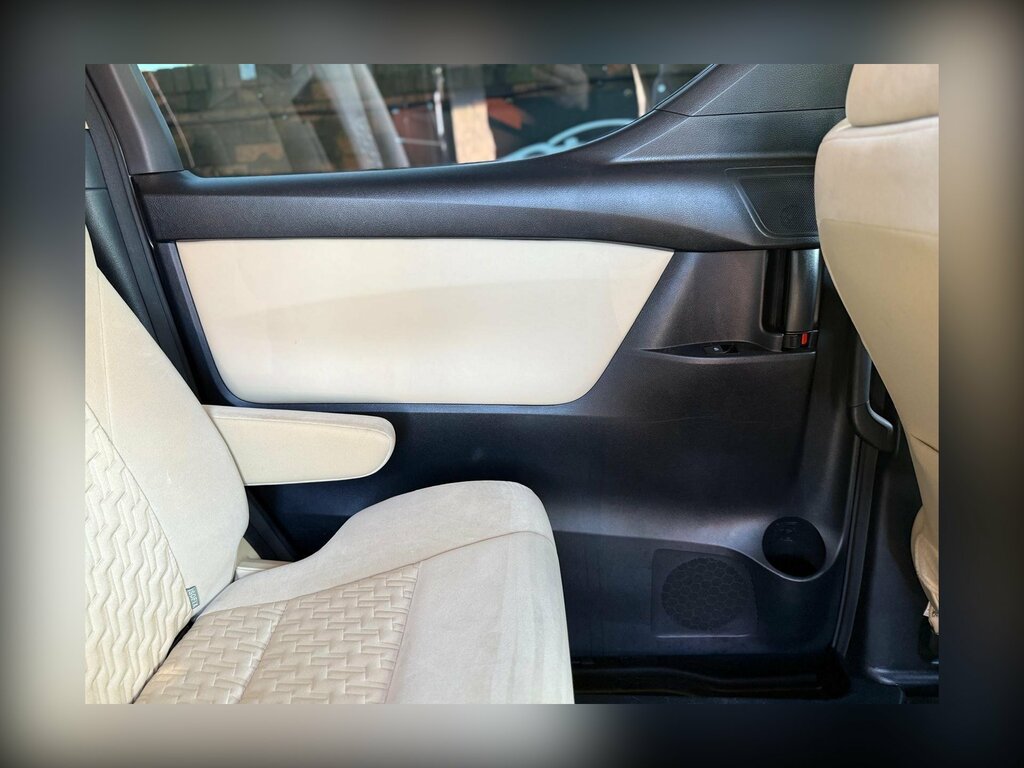 Toyota Vellfire 3.5 Za G Edition-4wd-service History Black #35