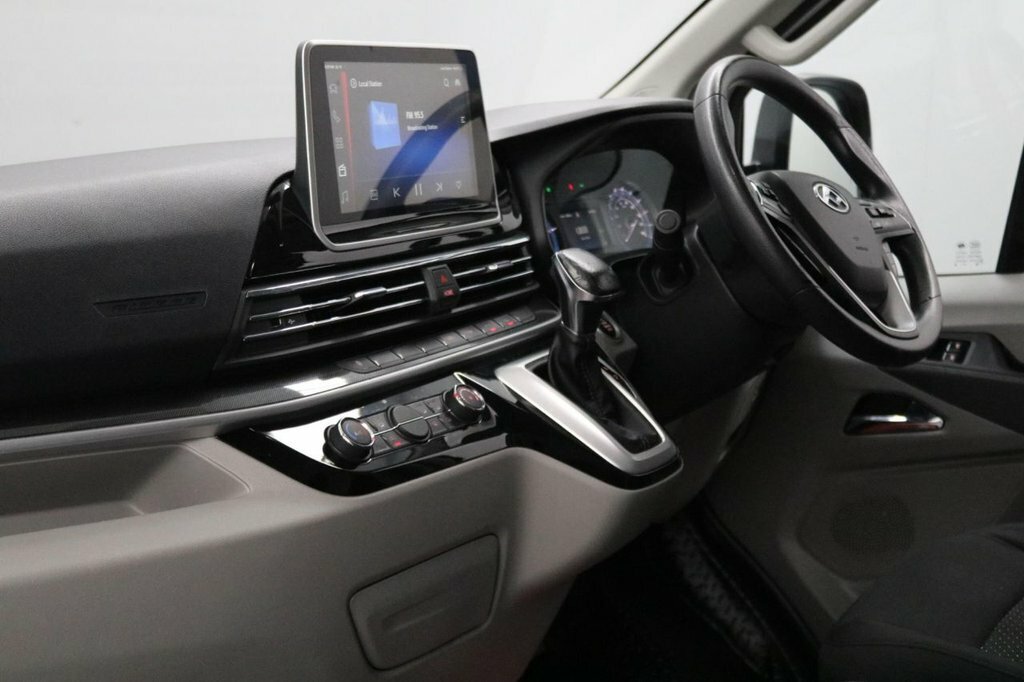 Maxus eDeliver 9 Edeliver 9 Panel Van Black #2
