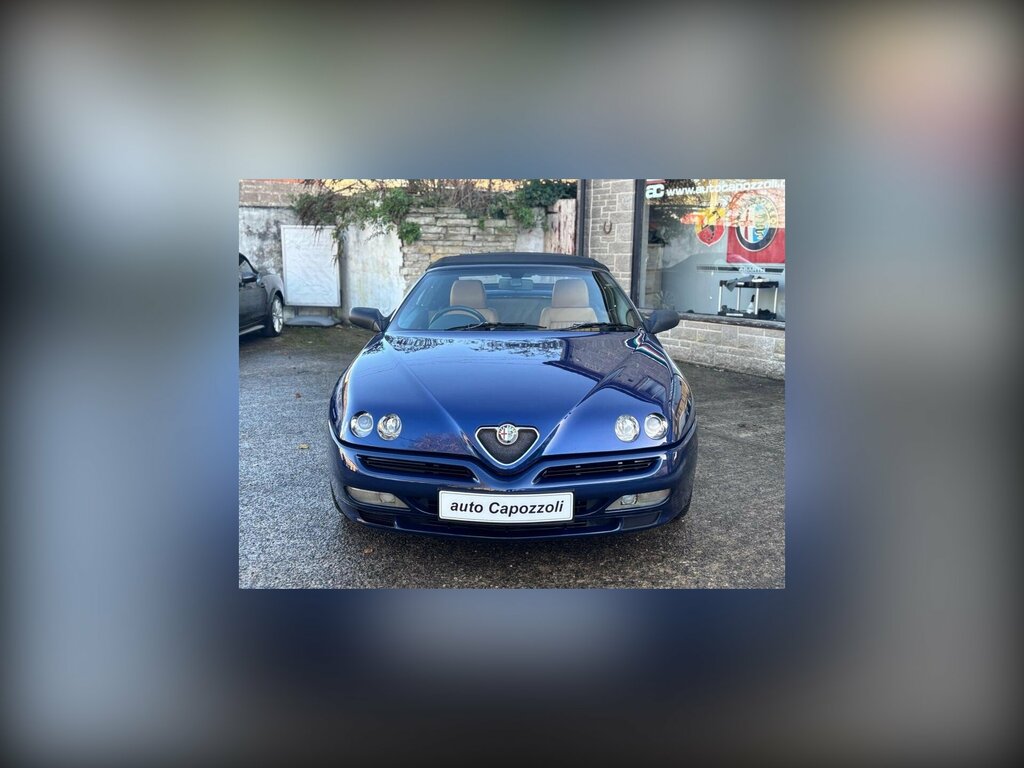 Alfa Romeo Spider T.spark Lusso 16V Silver #1
