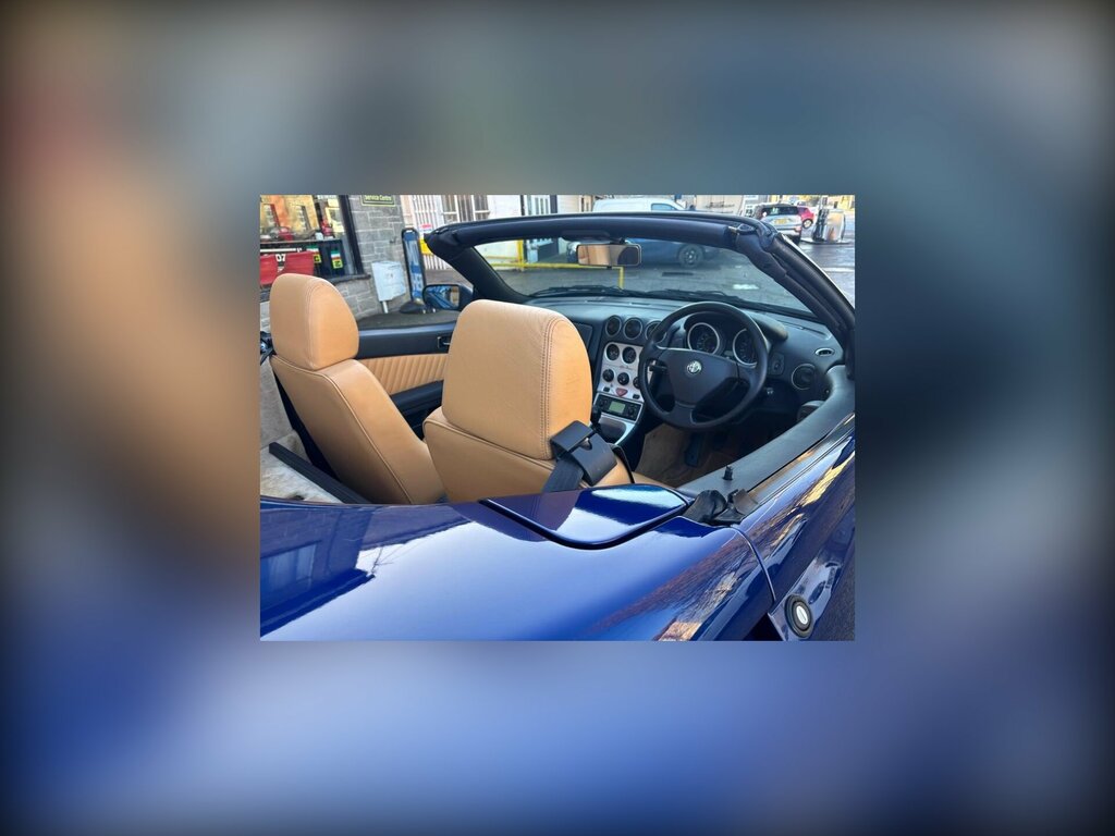 Alfa Romeo Spider T.spark Lusso 16V Silver #4