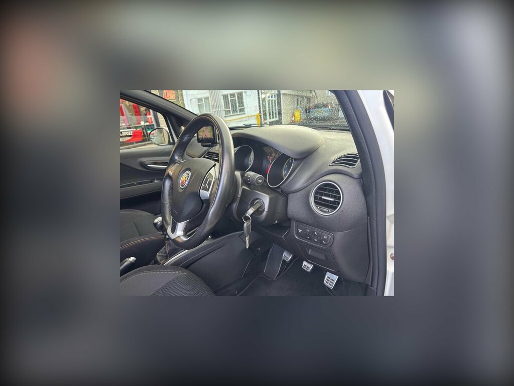 Abarth Punto Evo 1.4 Multiair Turbo Supersport White #9