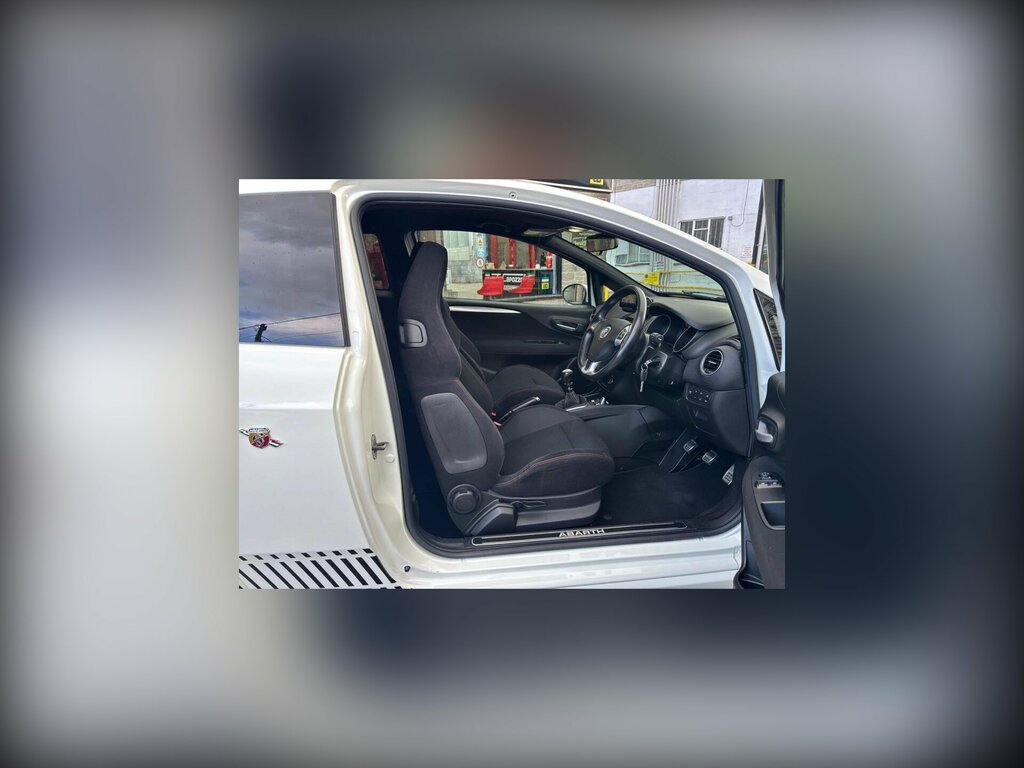 Abarth Punto Evo 1.4 Multiair Turbo Supersport White #7