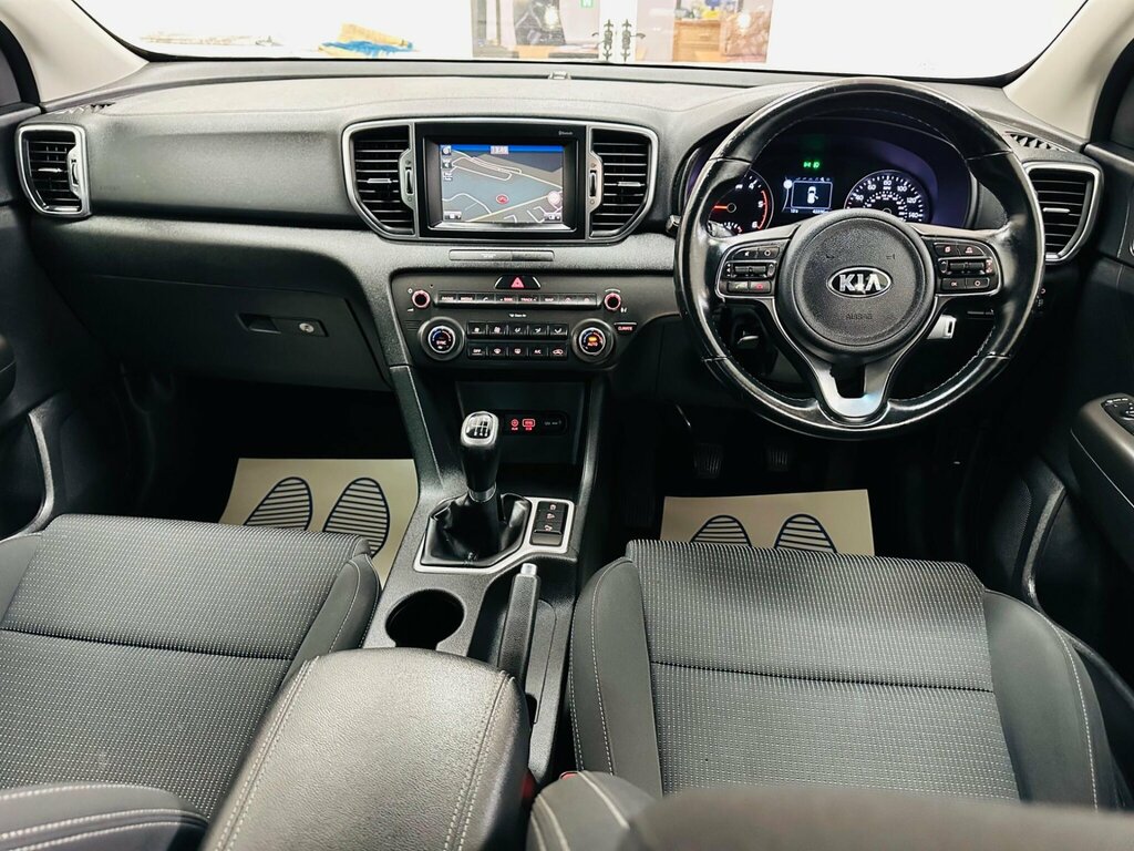 Kia Sportage 1.7 Crdi 2 Euro 6 Ss Black #3