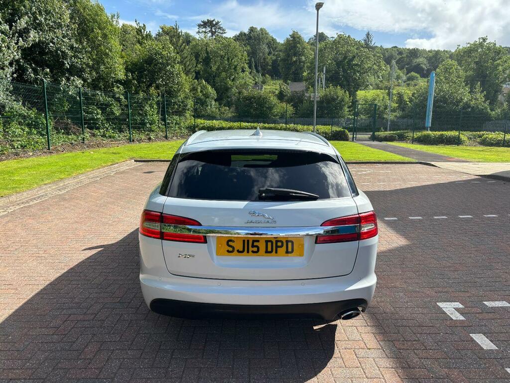 Jaguar XF 2.2 D Luxury SJ15DPD White #5
