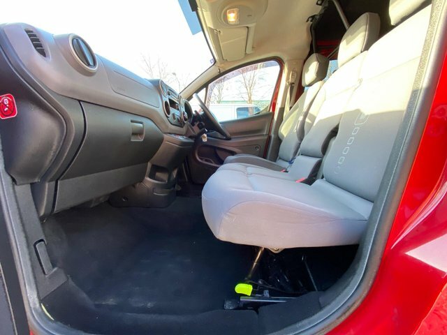 Citroen e-Berlingo E-hdi Airdream Xtr Multispace Blue #48