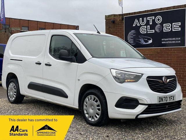 Vauxhall Combo Turbo D 2300 Sportive White
