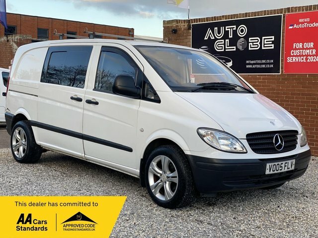Mercedes-Benz Vito Vito 109 Cdi Compact Red #1
