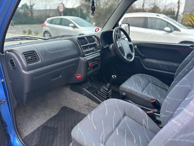 Suzuki Jimny 1.3 Mode Red #6