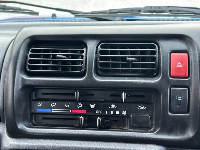 Suzuki Jimny 1.3 Mode Red #32