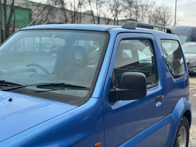 Suzuki Jimny 1.3 Mode Red #27