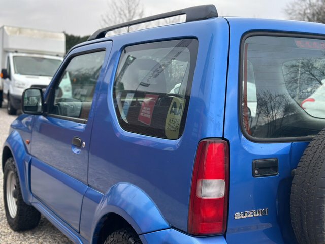 Suzuki Jimny 1.3 Mode Red #18