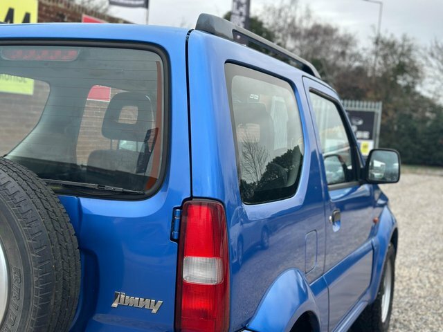 Suzuki Jimny 1.3 Mode Red #15