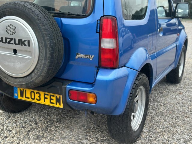Suzuki Jimny 1.3 Mode Red #16