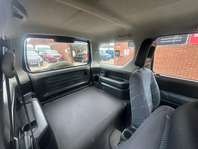 Suzuki Jimny 1.3 Mode Red #22
