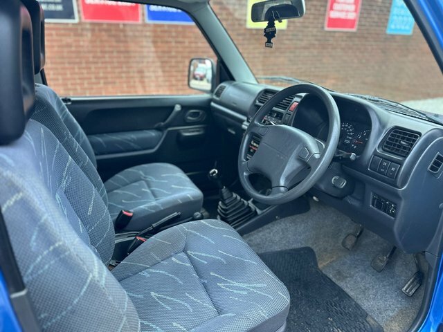 Suzuki Jimny 1.3 Mode Red #5
