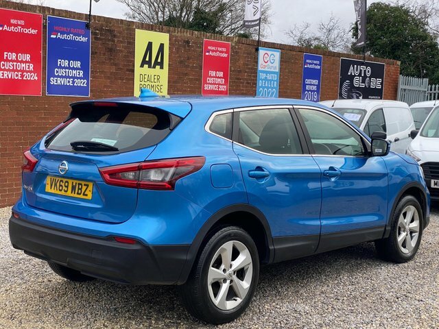 Nissan Qashqai Dig-t Acenta Premium Euro VK69WBZ Blue #4