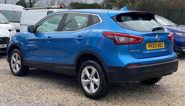 Nissan Qashqai Dig-t Acenta Premium Euro VK69WBZ Blue #3
