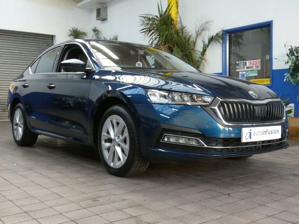 Skoda Octavia 1.4L Se L Blue #6