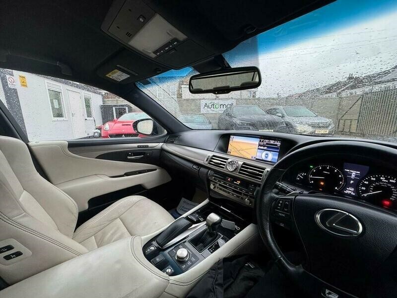 Lexus LS Luxury Black #88