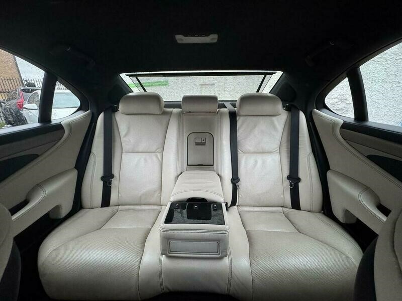 Lexus LS Luxury Black #91