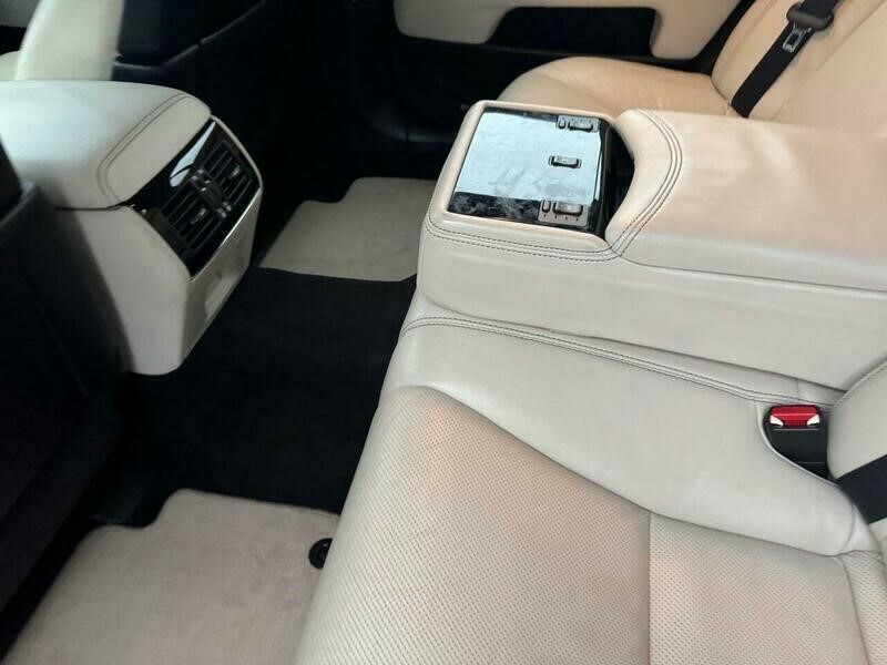 Lexus LS Luxury Black #33