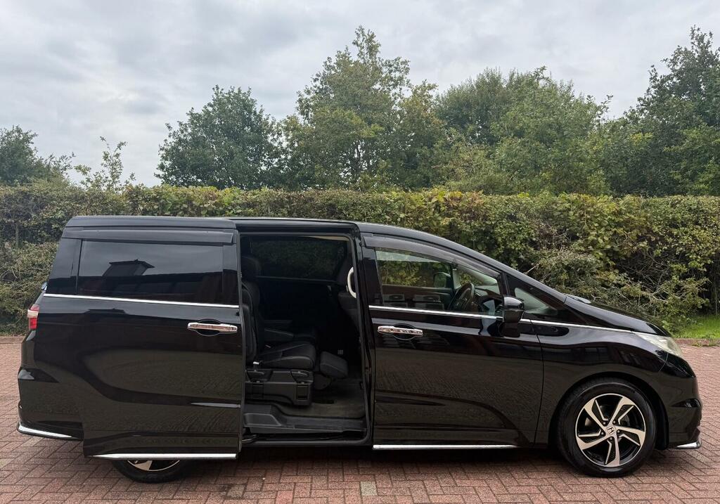 Honda Odyssey Active Hybrid Mpv Silver #2