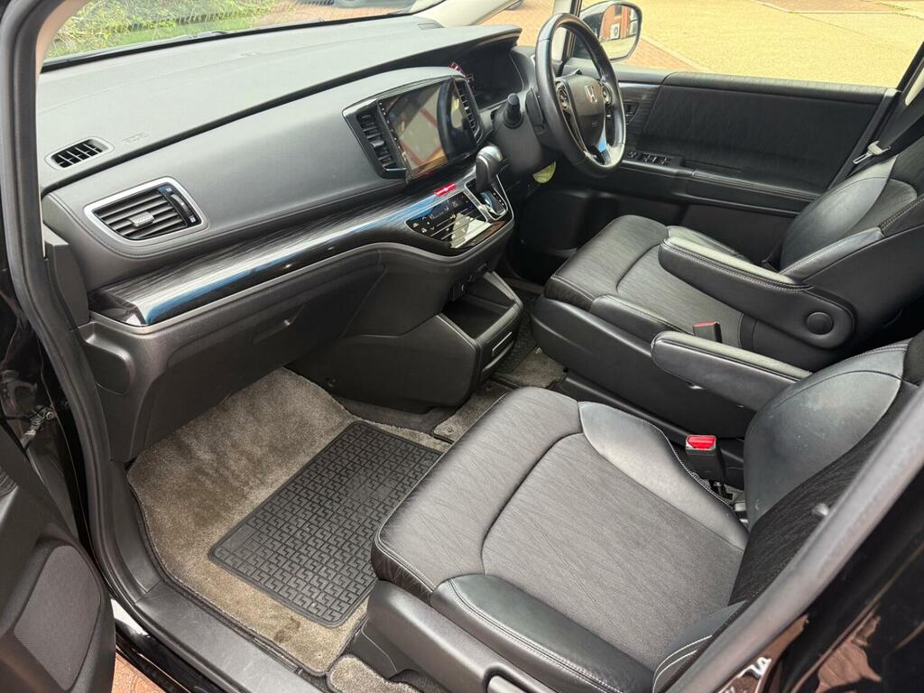 Honda Odyssey Active Hybrid Mpv Silver #6