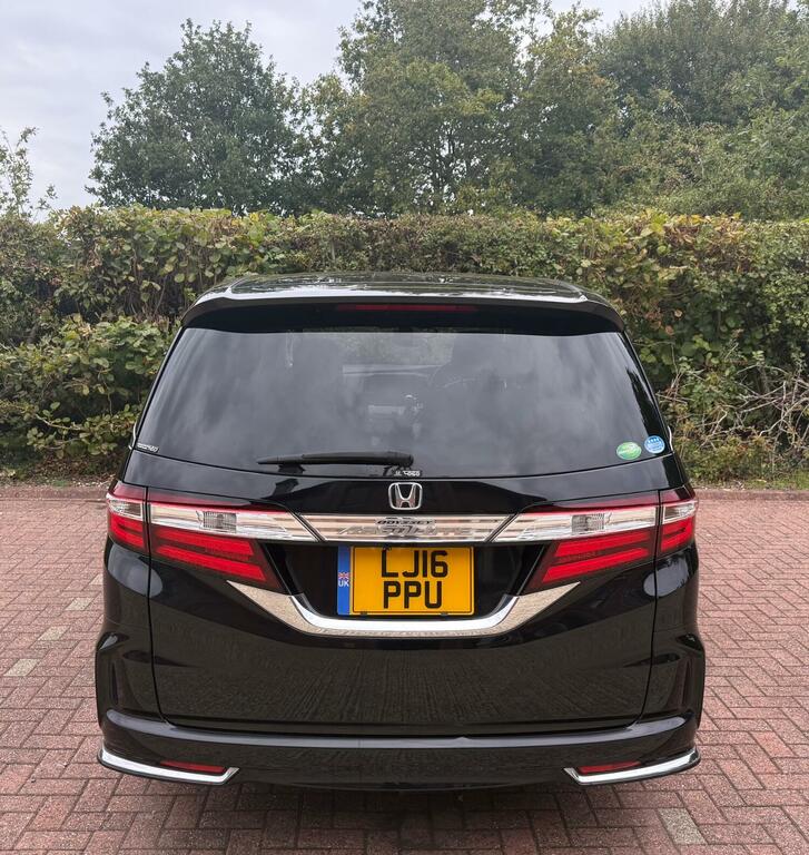 Honda Odyssey Active Hybrid Mpv Silver #9