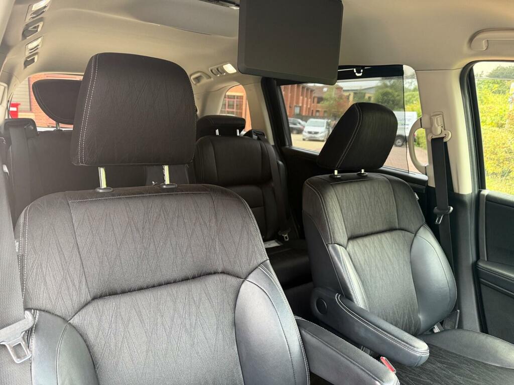 Honda Odyssey Active Hybrid Mpv Silver #5