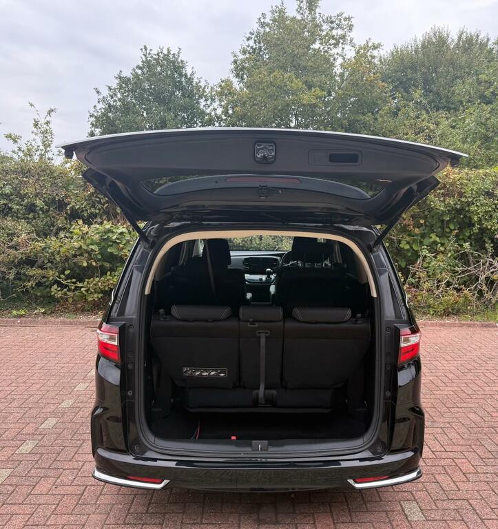 Honda Odyssey Active Hybrid Mpv Silver #7