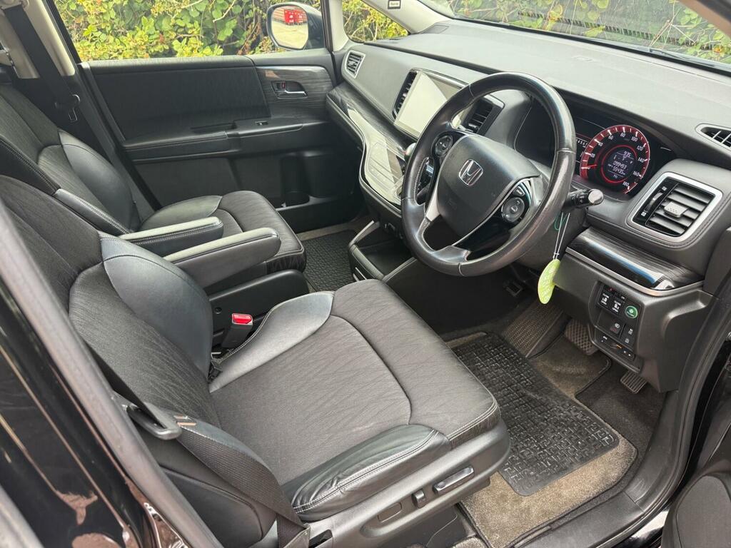 Honda Odyssey Active Hybrid Mpv Silver #3