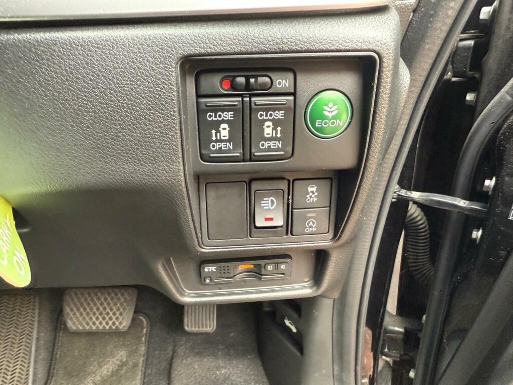 Honda Odyssey Active Hybrid Mpv Silver #11