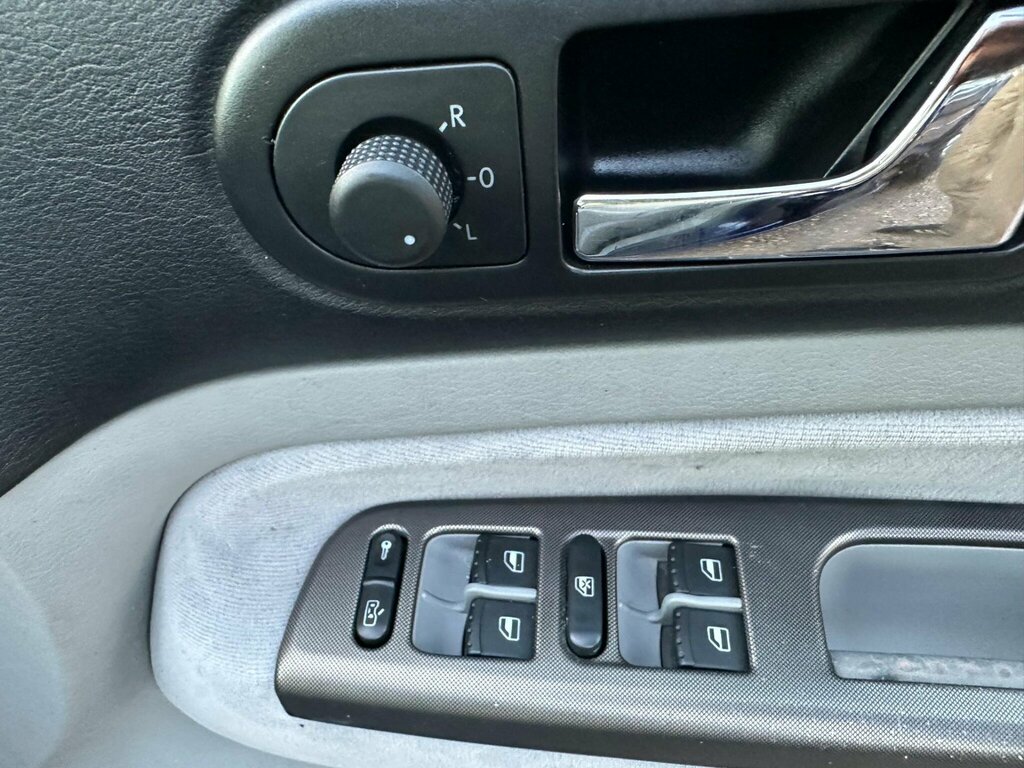 Volkswagen Bora Bora Tdi St Tiptronic Silver #31