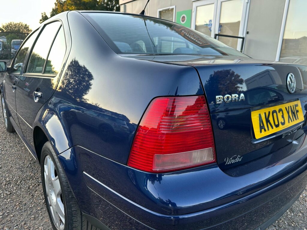 Volkswagen Bora Bora Tdi St Tiptronic Silver #18
