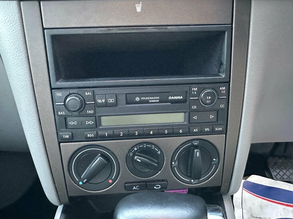 Volkswagen Bora Bora Tdi St Tiptronic Silver #39