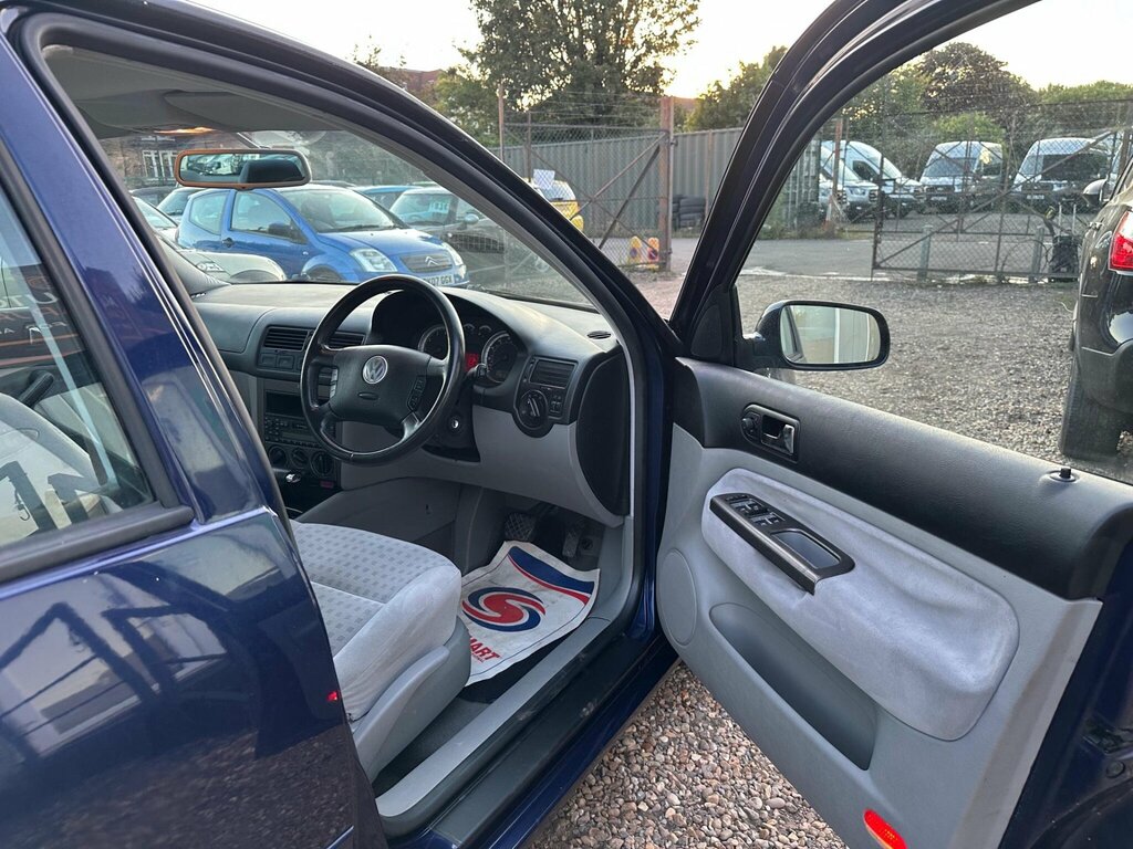Volkswagen Bora Bora Tdi St Tiptronic Silver #29