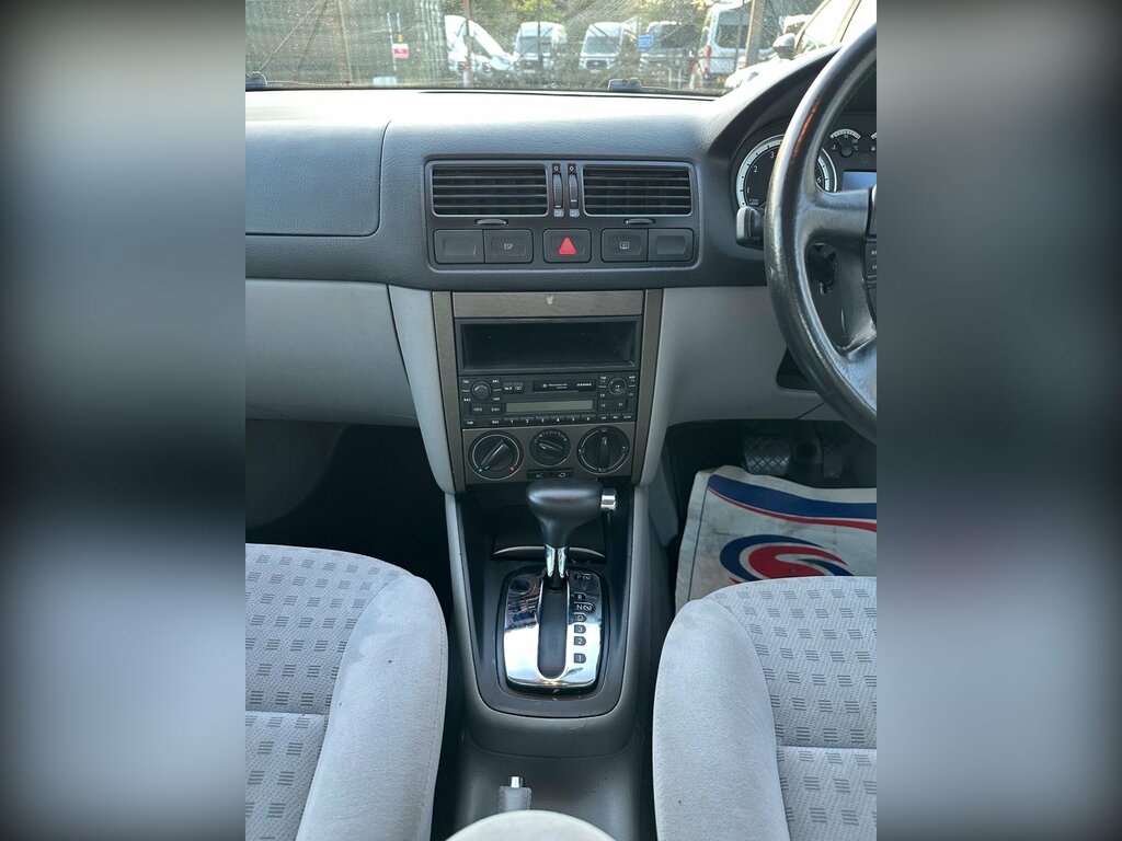 Volkswagen Bora Bora Tdi St Tiptronic Silver #16