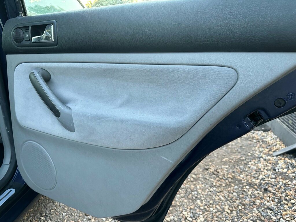 Volkswagen Bora Bora Tdi St Tiptronic Silver #26